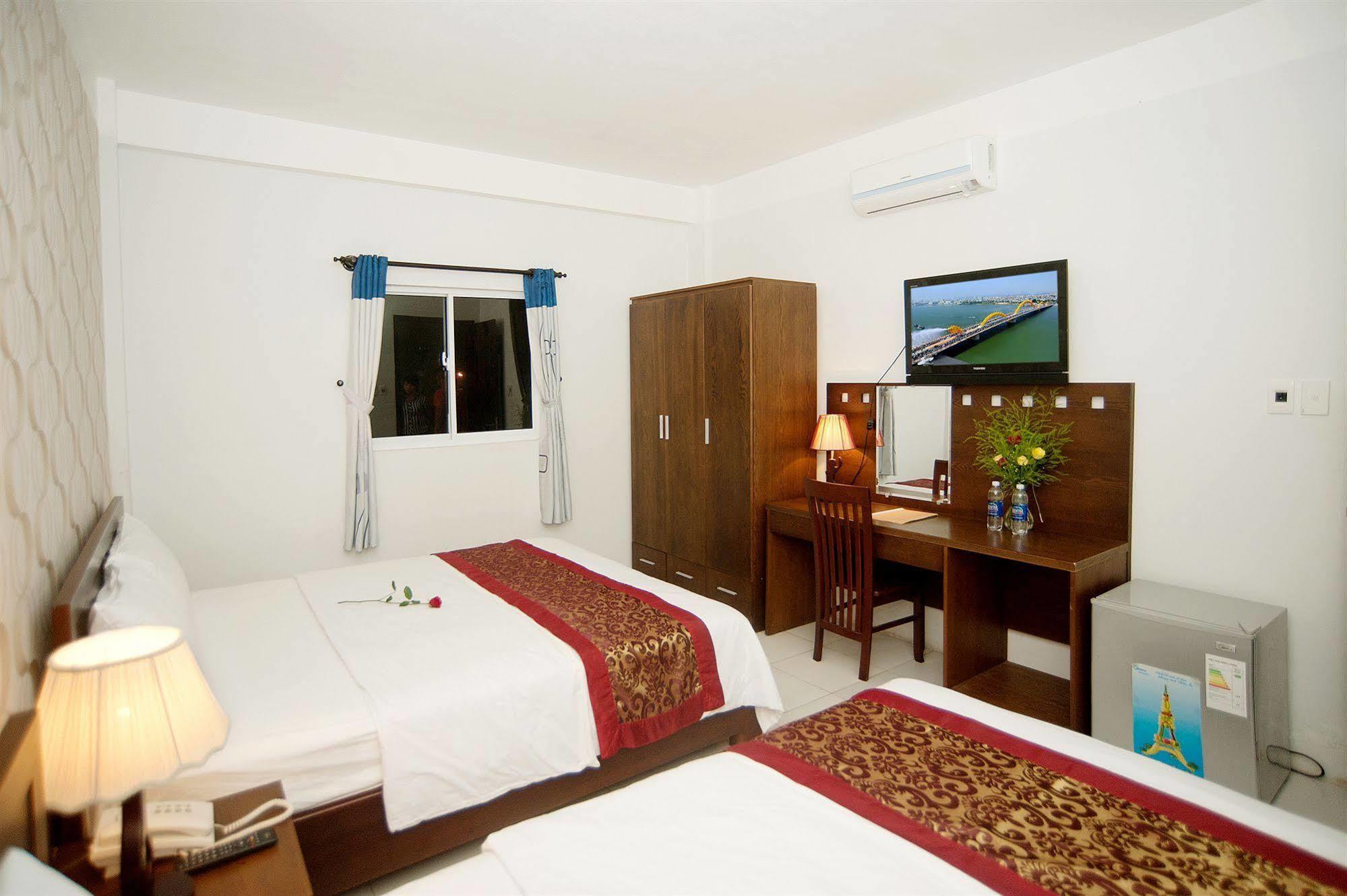 Bin Star Hotel Da Nang Exterior foto