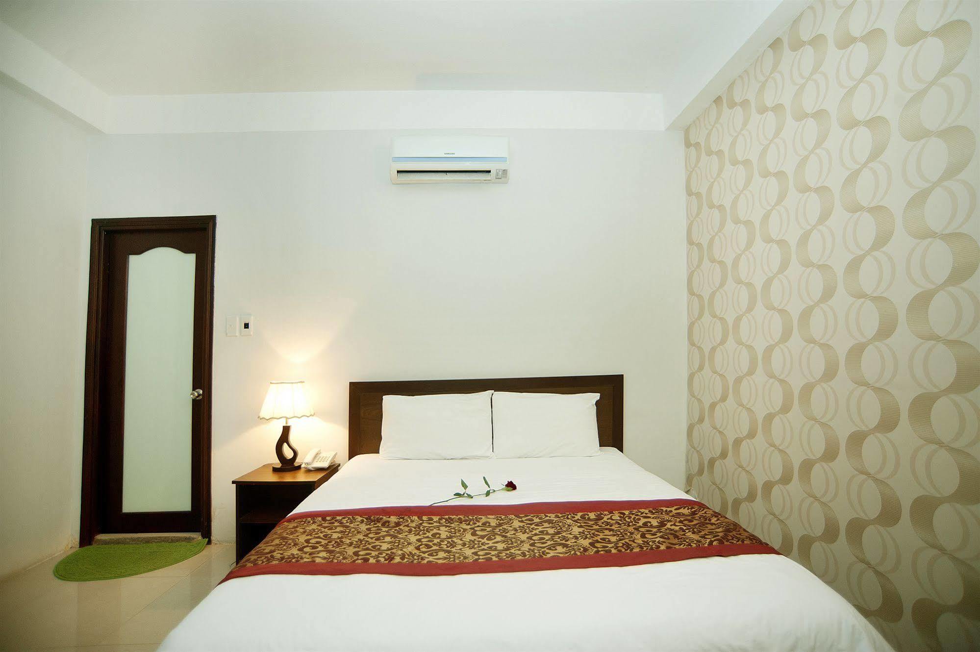 Bin Star Hotel Da Nang Exterior foto